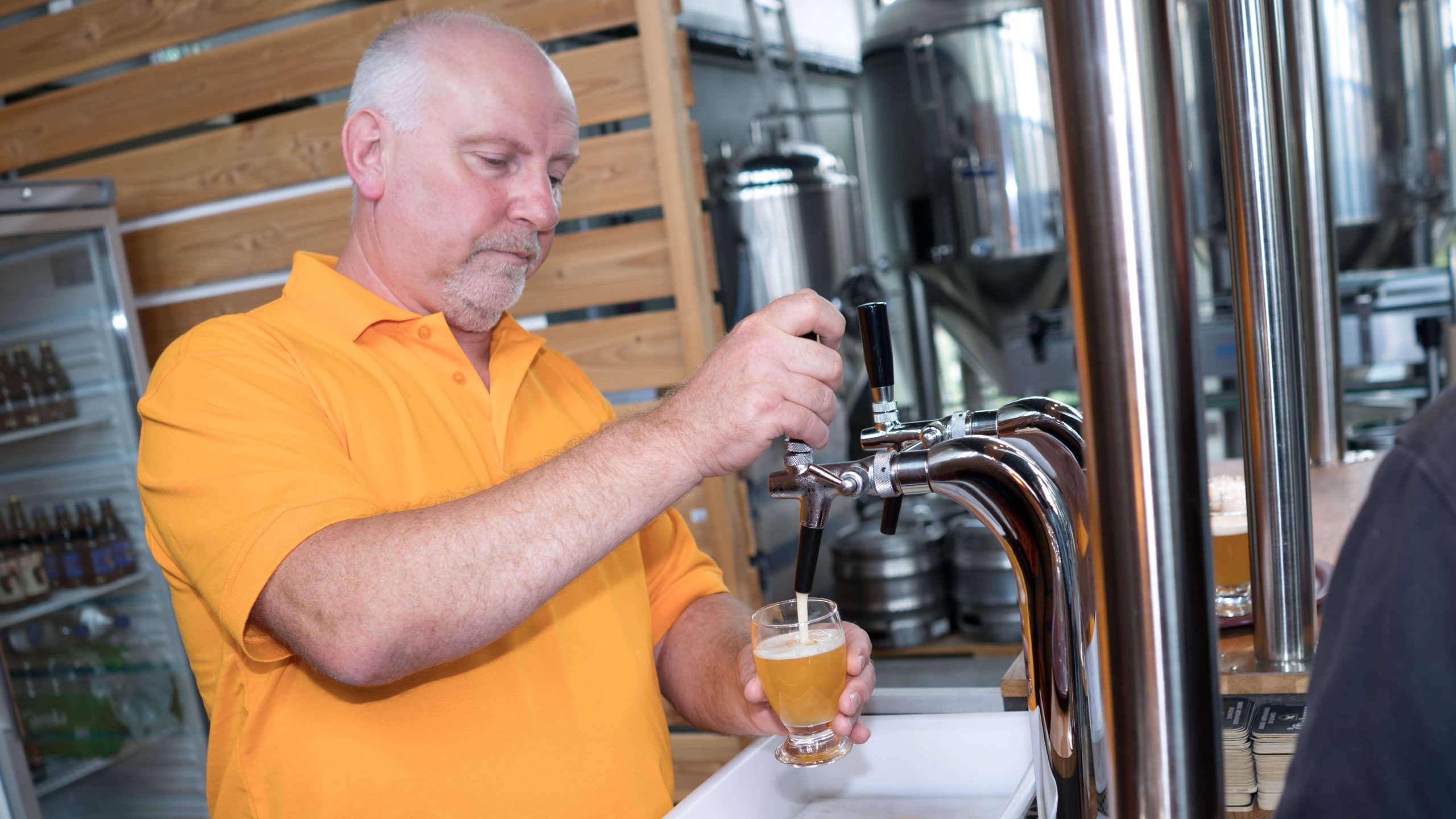 Joël Halbardier - brasseur de la Brasserie artisanale St Alphonse, qui sert une bière