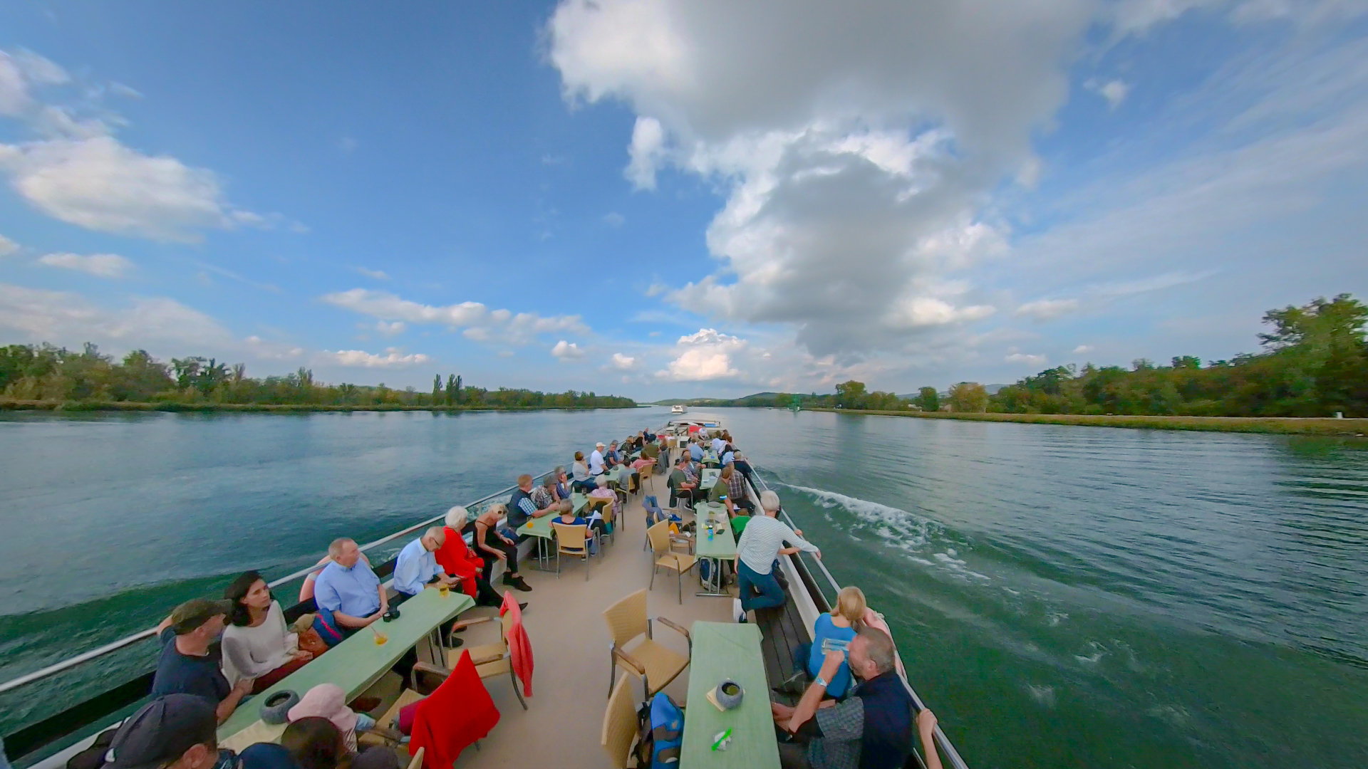 Bateau de croisière sur le Rhin