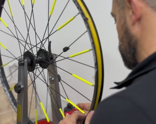 Fahrradreparaturen verbinden