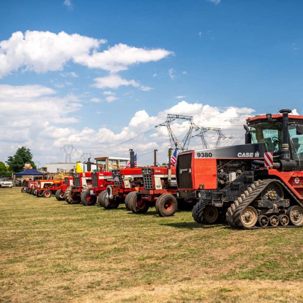 Chars défilant pour le carnaval