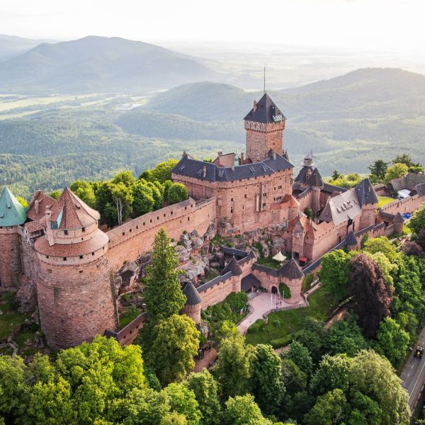 Vue aérienne du Chateau du Haut-Koenigsbourg 
